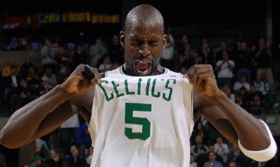 Σέλτικς: Αποσύρουν τη φανέλα του Γκαρνέτ