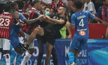 Επεισόδια στο Νις-Μαρσέιγ: Τραυματίστηκε οπαδός, μεταφέρθηκε στο νοσοκομείο