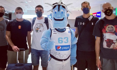 Κολοσσός Ρόδου: Η πρωτότυπη υποδοχή στους αφιχθέντες (photo)