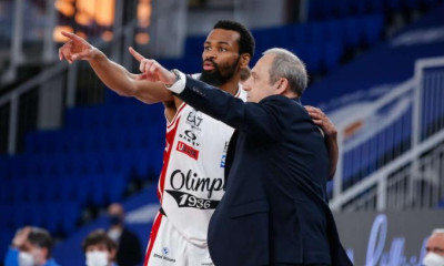 Μεσίνα: «Ο Πάντερ αποδέχθηκε την "τρελή" πρόταση της Παρτιζάν»