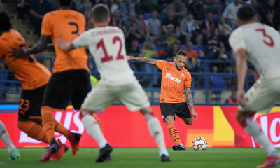 Champions League: Με ΜΥΘΙΚΟ αυτογκόλ στους ομίλους η Σαχτάρ Ντόνετσκ (videos)