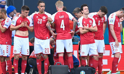 UEFA: Σe Κάιερ και γιατρούς που έσωσαν τον Έρικσεν το ειδικό βραβείο