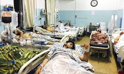 Διπλή επίθεση αυτοκτονίας του ΙΚ στην Καμπούλ με δεκάδες νεκρούς – Μπάιντεν: «Θα σας κυνηγήσουμε»