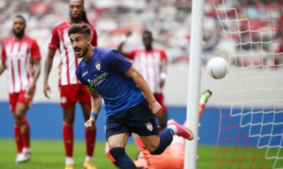 Ολυμπιακός: Ανατροπή με Πινακά που υπογράφει - Τελειώνει και με Κινκουέ (photos)