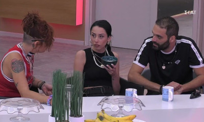 Big Brother: Βγήκαν τα… μαχαίρια - Έξαλλη παίκτρια: «Θα σπάσω τις φιλίες» (photos+video)