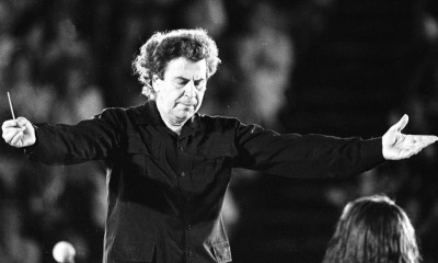 Άρης: «Εμβληματικός ο Μίκης Θεοδωράκης»