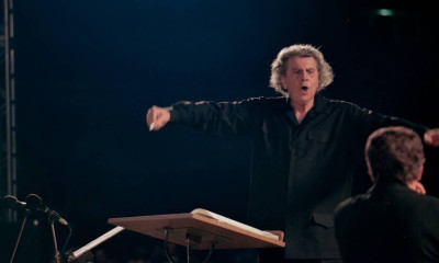 ΑΕΚ: Συγκλονισμένος ο Μελισσανίδης – «Σιγόκαιγε στον Μίκη Θεοδωράκη ο καημός της Ρωμιοσύνης»