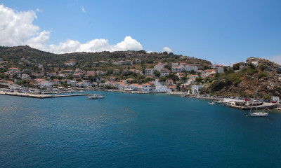 Κορονοϊός: Μίνι lockdown σε Αχαΐα, Ηλεία και Ικαρία - Παράταση για Μεσσηνία και Ηράκλειο