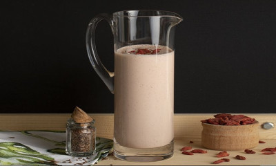 Άκης Πετρετζίκης: Recovery protein shake