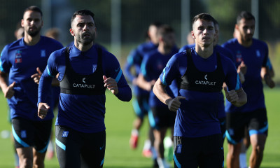 Κόσοβο-Ελλάδα: Εκπλήξεις από τον Φαν'τ Σχιπ - Βασικός ο Δουβίκας