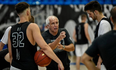 Ομπράντοβιτς: Αποθεώθηκε στην Πόλη (video)