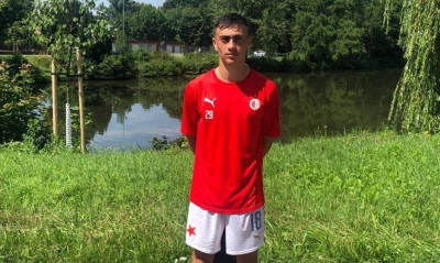 Από την ΑΕΠ Κοζάνης στη Σλάβια Πράγας 16χρονος μέσος!