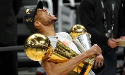 Αντετοκούνμπο και Γκάλης μαζί - Η φωτογραφία του... αιώνα (photos)