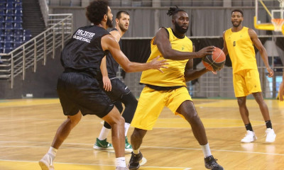 Άρης: Ο Καστρίτης κράτησε τον Λόκετ!