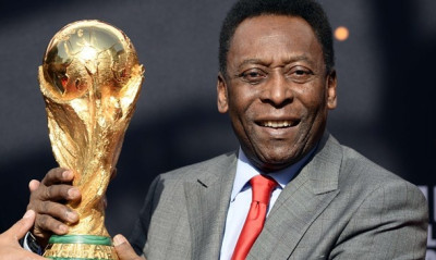 Εκτός εντατικής ο Πελέ – Η φωτογραφία με την κόρη του