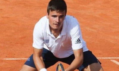 Davis Cup: Ήττα για Πέτρο Τσιτσιπά και 1-0 η Λιθουανία