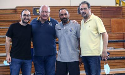 Χάντμπολ-Μπακαούκας: «Για εμένα η ΑΕΚ δεν είναι αντίπαλος, αλλά οικογένεια»