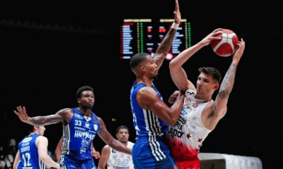 Μπρίντεζι - Αρμάνι 67-72: Στον τελικό του Super Cup ο Μήτογλου!