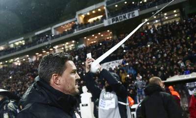 Οι ατάκες Όσκαρ Γκαρθία για το ρολό στην Τούμπα - Τα γέλια και ο… πόλεμος (photos+video)