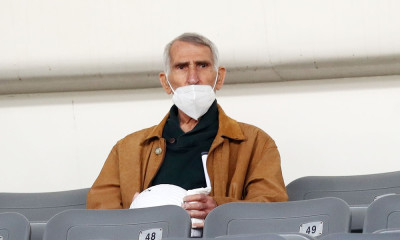 ΑΕΚ: Πήρε εξιτήριο ο Σεραφείδης και πήγε ΟΑΚΑ – Συγκλονιστικό πανό της Original