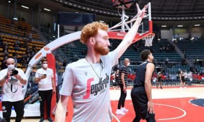 Βίρτους Μπολόνια: Χαμόγελα για Μάνιον - Επιστρέφει στη δράση (photos+video)