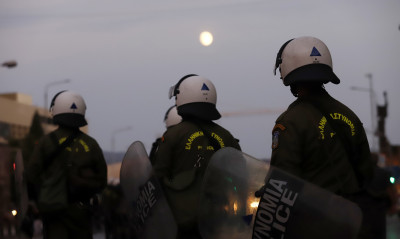 Έφοδος της αστυνομίας σε συνδέσμους οπαδών ΑΕΚ και ΠΑΟ!