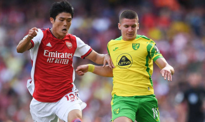 Νόριτς: «Πρόστιμο» με… τζατζίκια και χωριάτικες για Τζόλη! (Video)