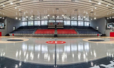 Το κλειστό της Γλυφάδας ανακαινίστηκε και έγινε αγνώριστο (photos)