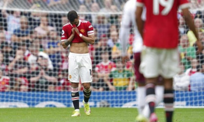 Μάντσεστερ Γιουνάιτεντ-Άστον Βίλα: Το «θρίλερ» στο φινάλε-Το γκολ του Χάους και ο μοιράιος Φερνάντες