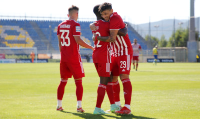 Αστέρας Τρίπολης-Ολυμπιακός 0-2: «Καθάρισε» από νωρίς και ετοιμάζεται για Φενέρμπαχτσε