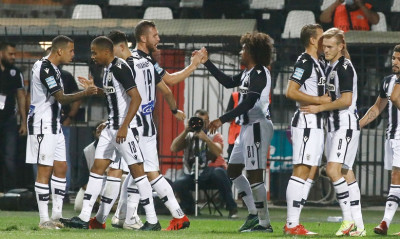 ΠΑΟΚ-ΑΕΚ 2-0: Θρίαμβος στην Τούμπα με την υπογραφή του αρτίστα Μπίσεσβαρ! (video+photos)