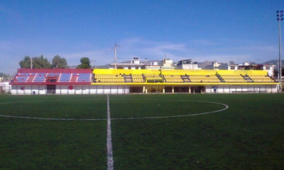 Μπουνιές και ξύλο σε τοπικό αγώνα στη Νέα Πέραμο