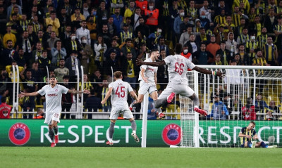 Φενέρμπαχτσε-Ολυμπιακός 0-3: Ονειρικό διπλό με Μασούρα (photos+videos)