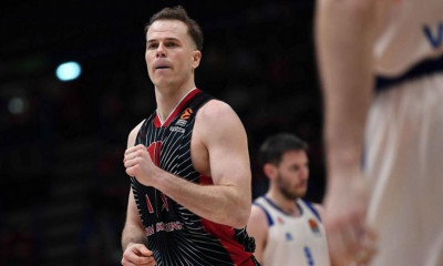 Καρσίγιακα: «Βόμβα» με Ρολ!