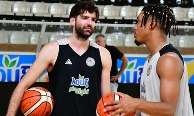 Απόλλων-Ζούμπος: Η πανδημία, ο 6ος παίκτης και ο κρίσιμος αγώνας με τον Ιωνικό