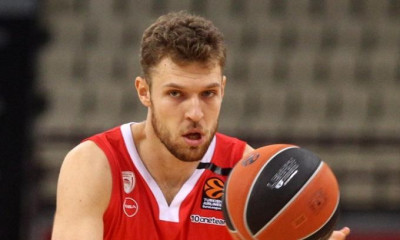 Ολυμπιακός: Έτσι ηγήθηκε της νίκης κόντρα στην Μπασκόνια ο Βεζένκοφ (video)