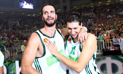 Στις χαρές και στις λύπες μαζί, χωρίς «αν κι εφόσον»!