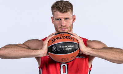 Ολυμπιακός- Γουόκαπ: Ο… άλλος μου εαυτός!