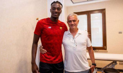 Αποθέωση Μουρίνιο από Έιμπραχαμ: «Τακτικά έχω μάθει όσα σε όλη την καριέρα μου»! (Photos)