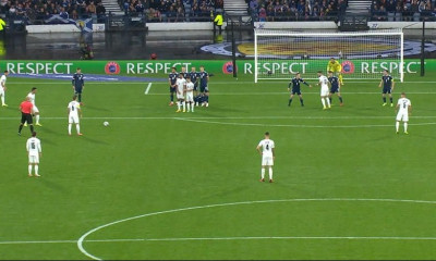 Προκριματικά Μουντιάλ: Μυθικό γκολ-φάουλ του Ζαχάβι! (Video)