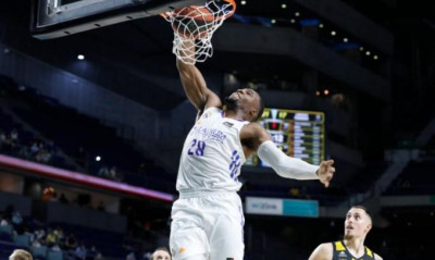 Γιαμπουσέλε: «Να σταματήσουμε τον Τζέιμς και να κερδίσουμε αυτοπεποίθηση»