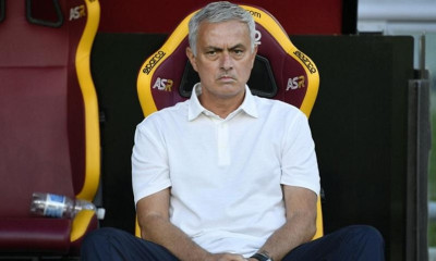 Επικός Μουρίνιο - Προπονεί τη Ρόμα με... drone (photos+video)