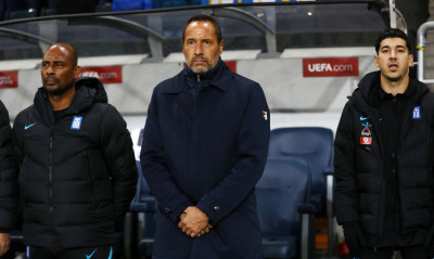 Μήνυμα Φαν’ τ Σχιπ με Ελληνική σημαία! (Photos)