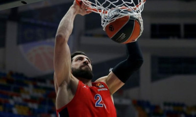 ΤΣΣΚΑ: Νοκ-άουτ ο Σενγκέλια - Αμφίβολη η συμμετοχή του με Ολυμπιακό