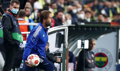 Μαρτίνς: «Προσαρμοσμένοι στις δύσκολες συνθήκες οι παίκτες του Ολυμπιακού»