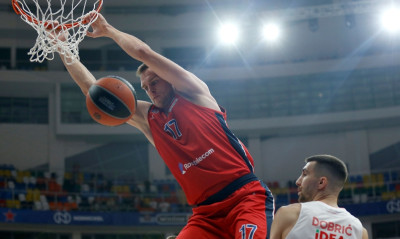 ΤΣΣΚΑ-Ερυθρός Αστέρας 78-76: Τα χρειάστηκε, αλλά... χαμογέλασε!