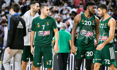 Ρεάλ-Παναθηναϊκός: Σαντ Ρος και Μποχωρίδης αποχώρησαν μετά από γονατιές του Ταβάρες