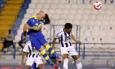 Απόλλων Σμύρνης-Αστέρας Τρίπολης: Ανίκητος στον αέρα ο Μπαράλες και 0-1 (video+photos)