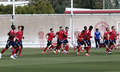 Ολυμπιακός: Με Εμβιλά, Ροντρίγκες η αποστολή για το ματς με τον ΠΑΣ Γιάννινα