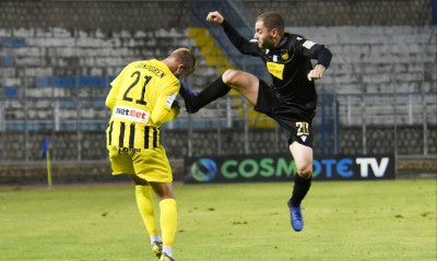 Λαμία-Άρης: Μπήκε και αποβλήθηκε ο Ελευθεριάδης - Απευθείας κόκκινη και νεύρα (video)